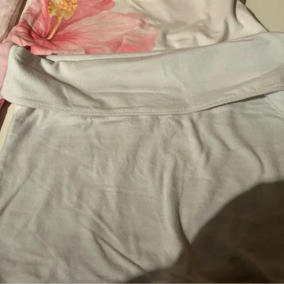 Huge Lot Hollister Tube Tops - Picture 2 of 6